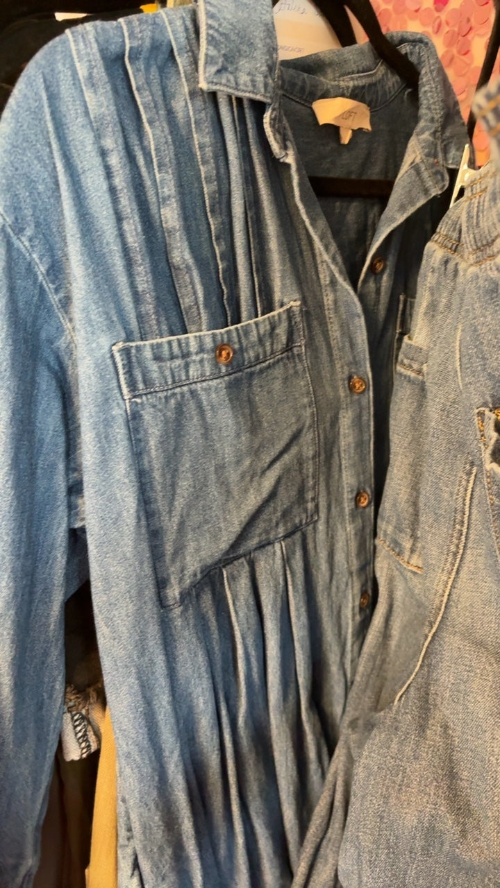 LOFT Denim Mini Dress / Size: M