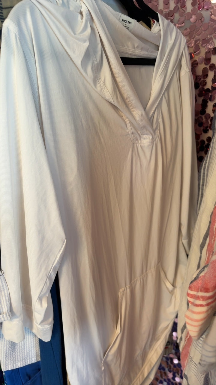 Prana Beach Cover Up / Size: M