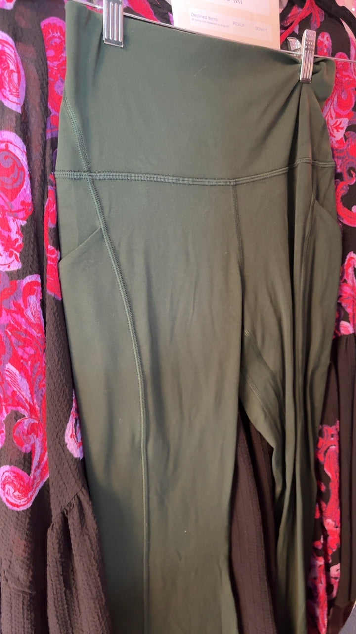 Lululemon Align High-Rise Leggings / Size: 8/M