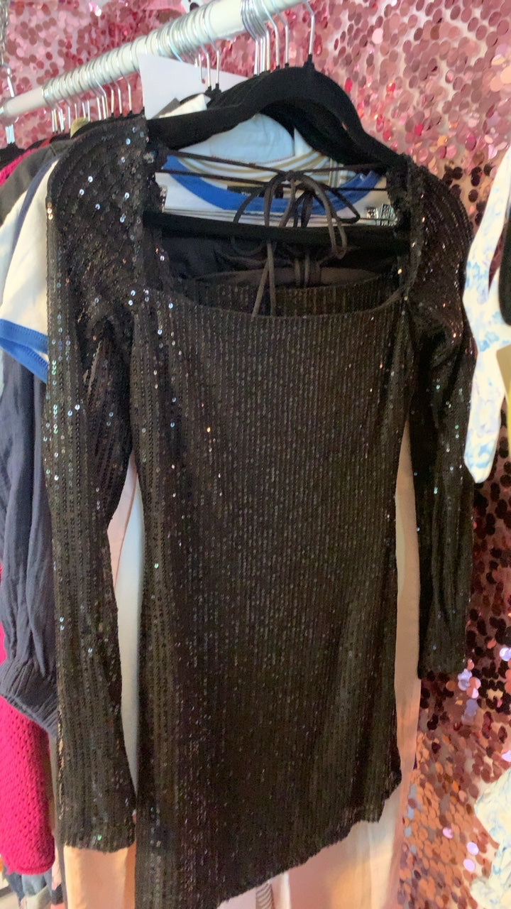 Lucy in the Sky Sequin Dress / Size: M