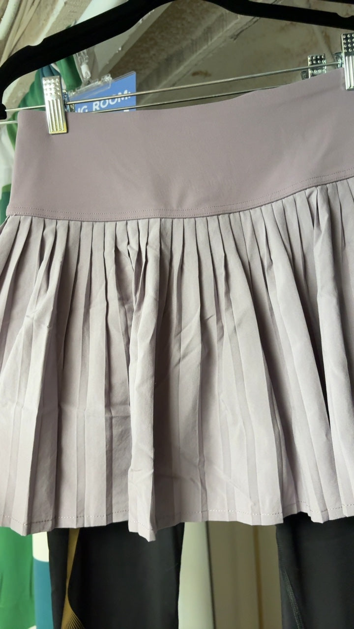 Quince Tennis Skort / Size: S