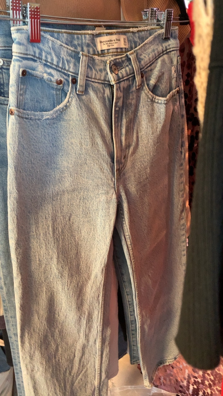Abercrombie & Fitch Jeans / Size: 00/XXS