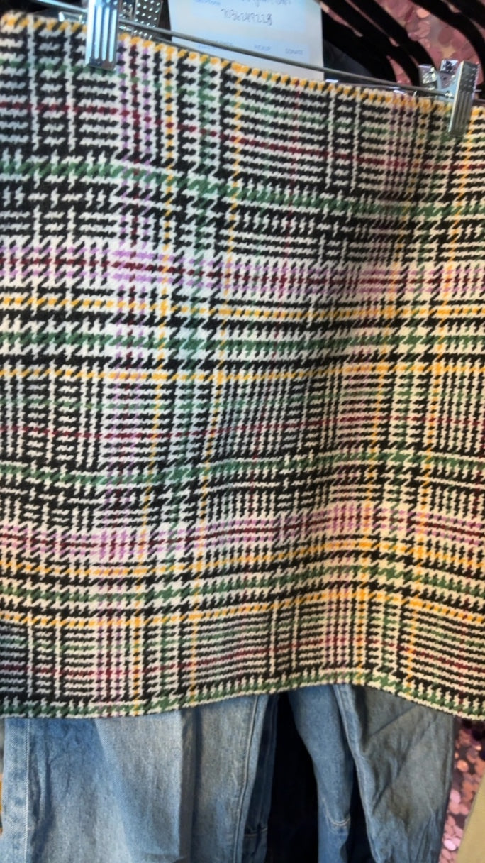 LOFT Wool Blend Mini Skirt / Size: 0/XS