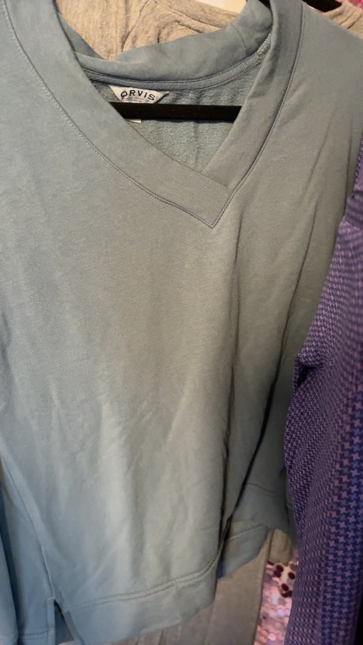 Orvis V Neck Sweatshirt / Size: S