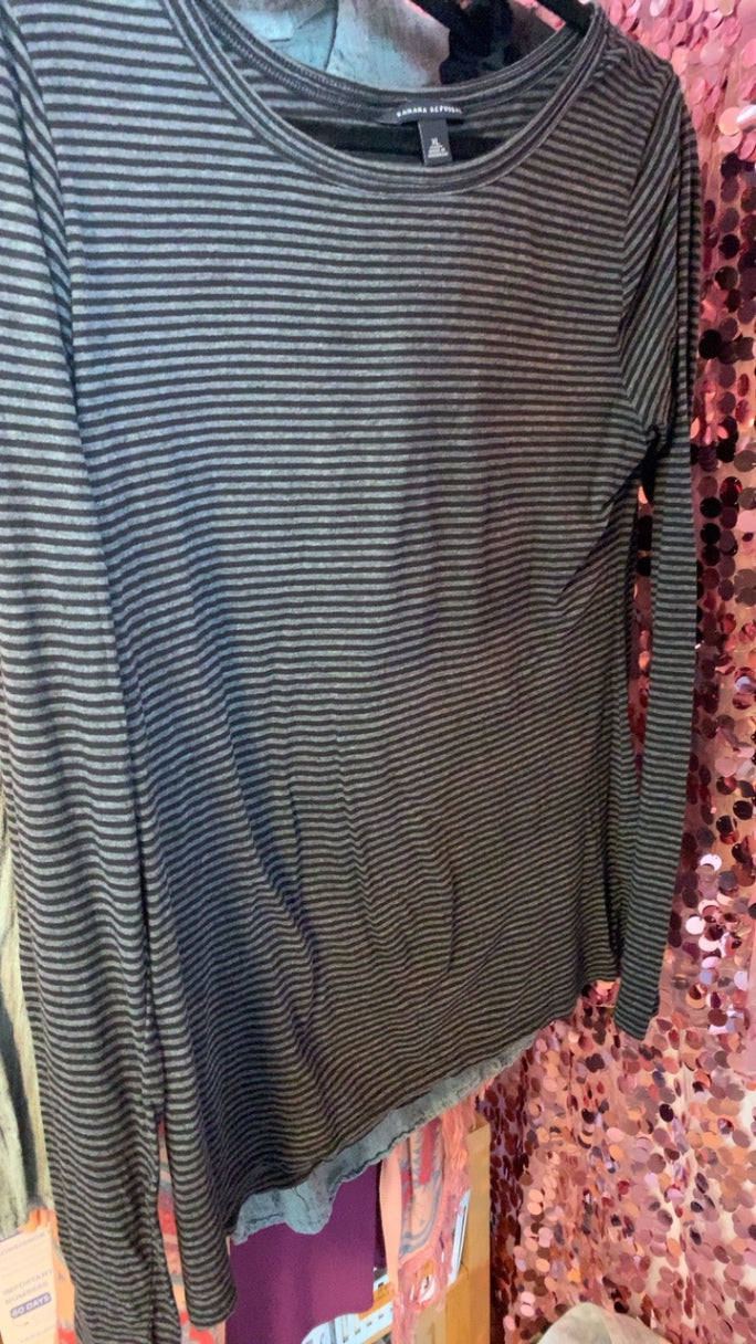 Banana Republic Stripped LS Shirt / Size: XL