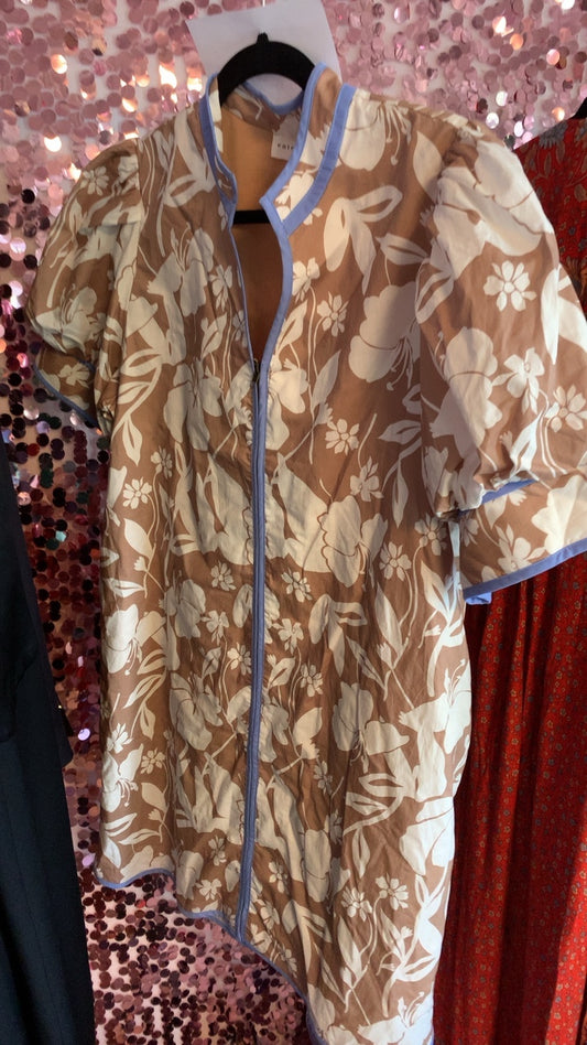 Entro Front Zip Dress / Size: Large