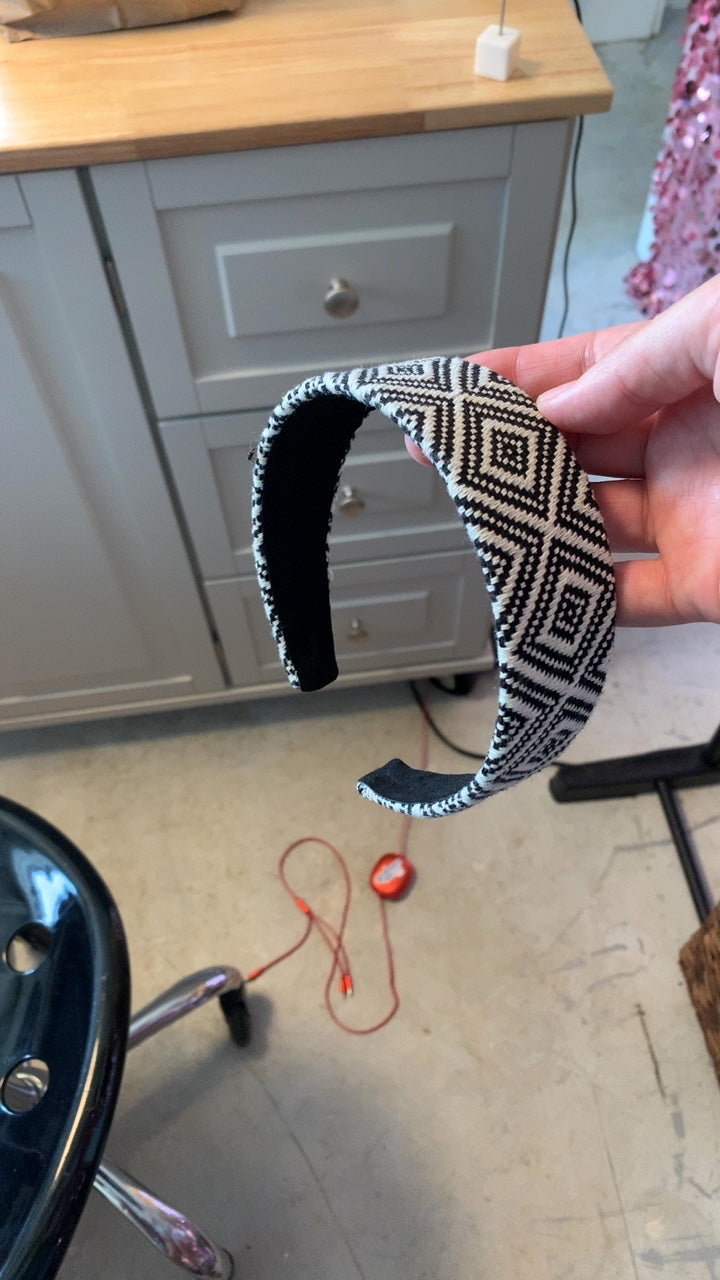 Black & White Headband 