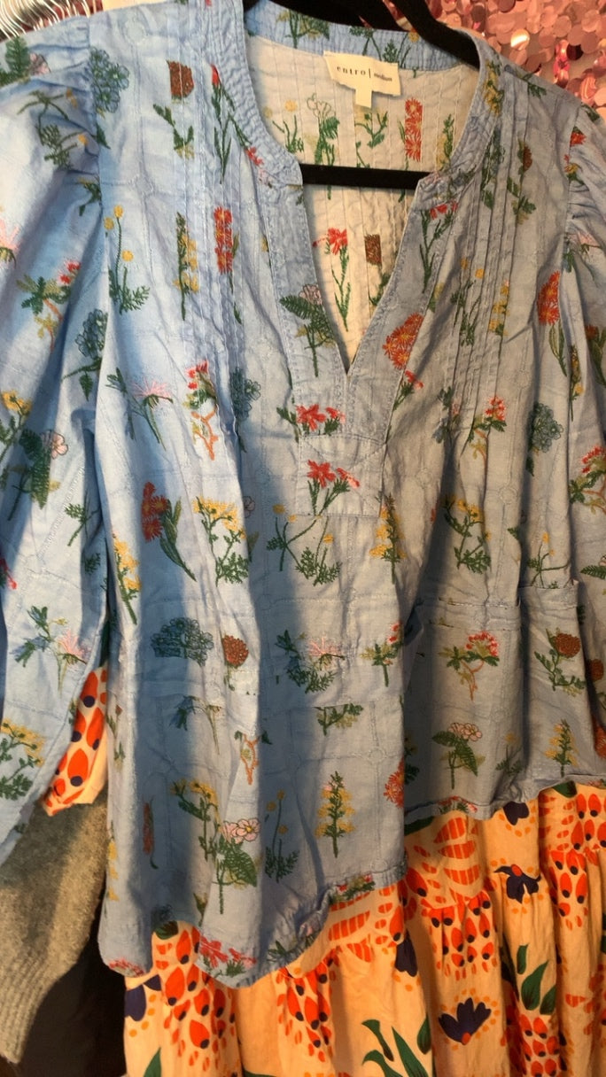 Entro Shirt / Size: M