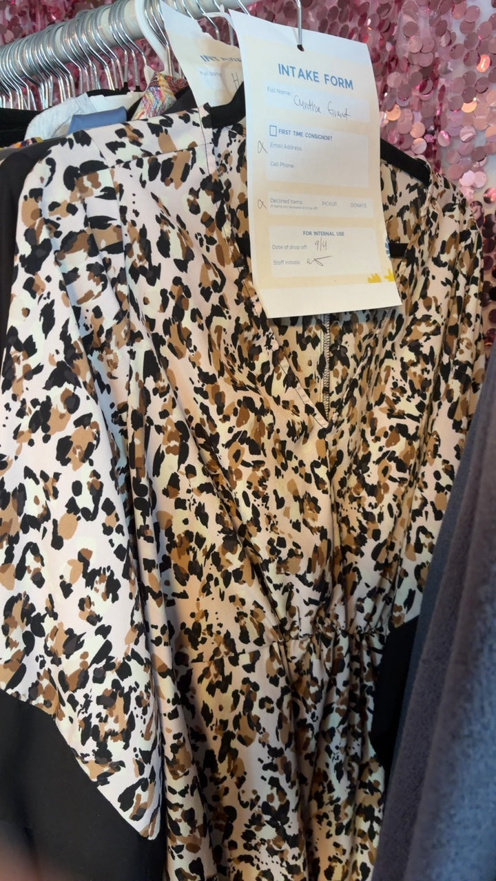 Lane Bryant Leopard Print Shirt / Size: 14/16