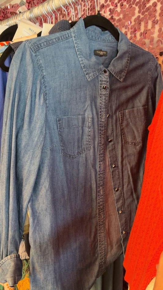 Talbots Chambray Button Up Shirt / Size: SP