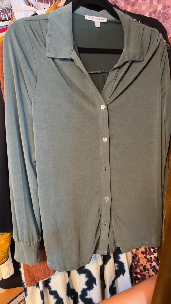 GREEN ENVELOPE LOS ANGELES Shirt / Size: S