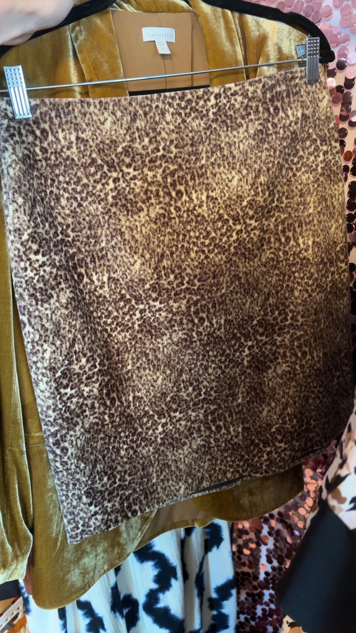 Talbots Leopard Print Skirt / Size: 6P/S