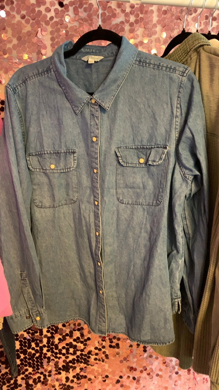 Lucky Brand White Buttons Burtons Shirt / Size: XL