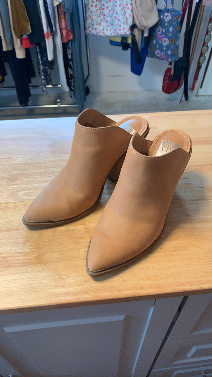 Dolce Vita Backless  Shoes / Size: 8.5