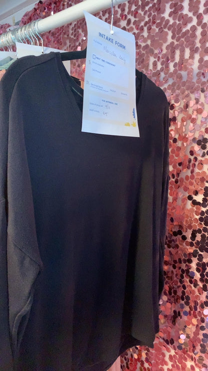 Banana Republic Sweater / Size: XL
