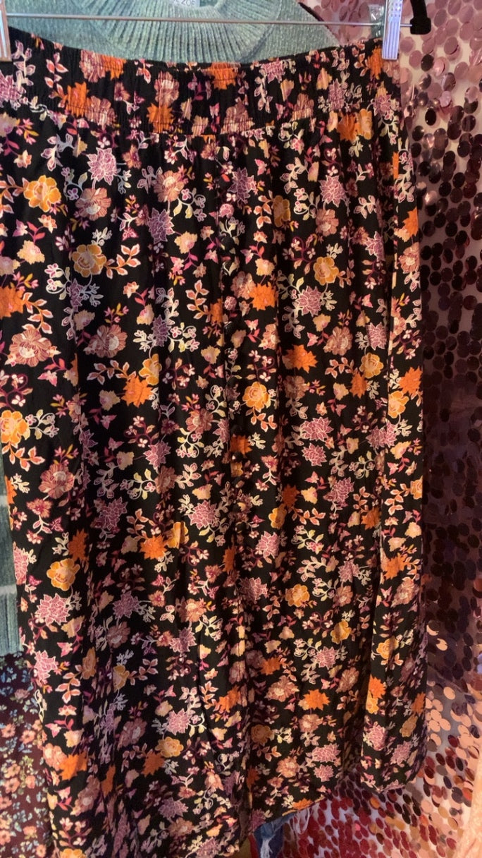 LOFT Skirt / Size: XS