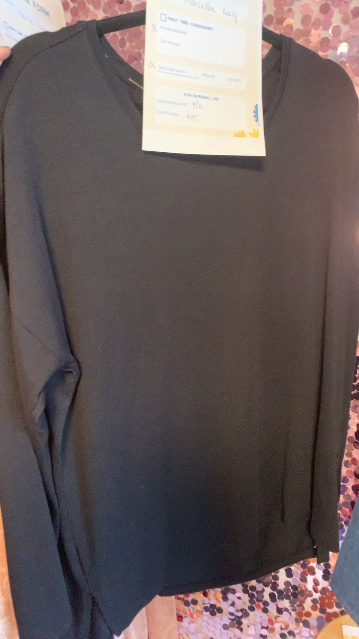 Banana Republic Sweater / Size: XL