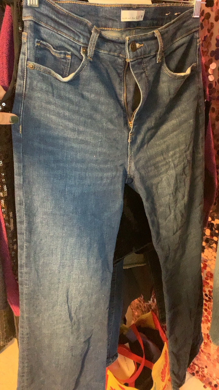 LOFT medium dark Jeans / Size: 27/4