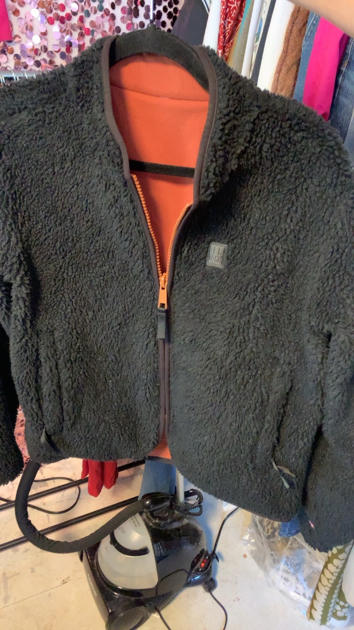 Topo Design Reversible Jacket / Size: L