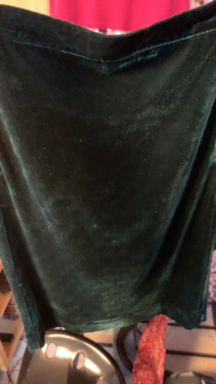 JCREW Green Velvet Skirt / Size: XS