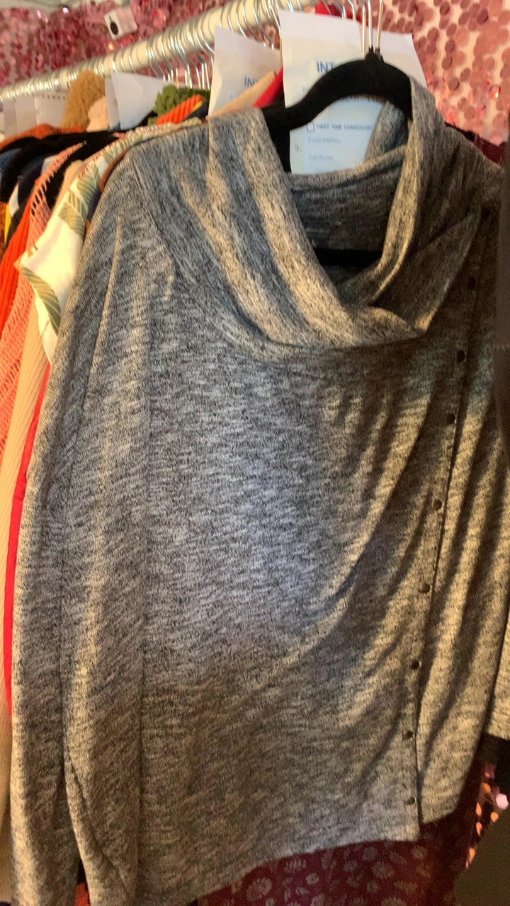 Eddie Bauer Grey Shirt / Size: L