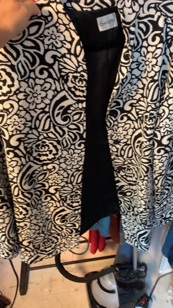 Chicos Black & White Jacket / Size: L