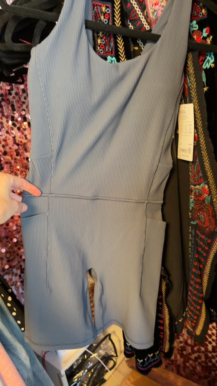Athleta Ribbed Bike Suit NWT / Size: S