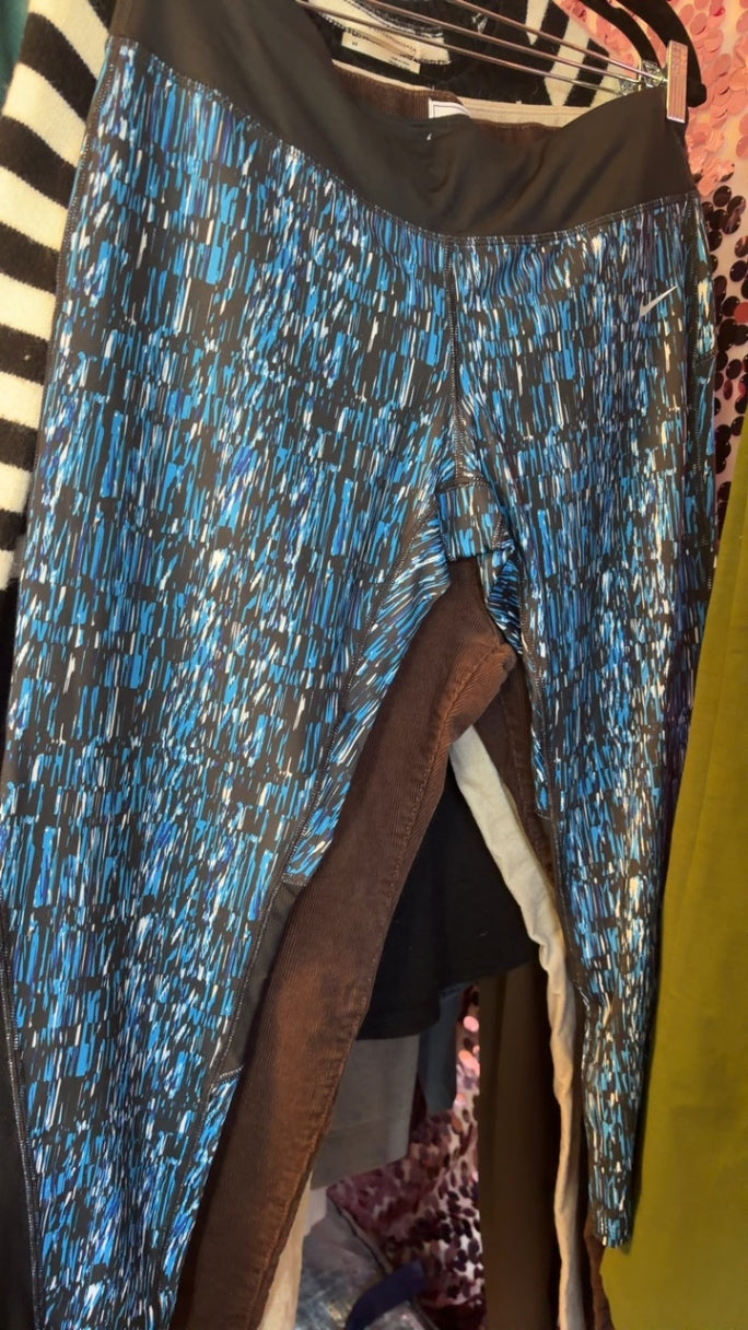 Nike Dri Fit Leggings NWT / Size: XL