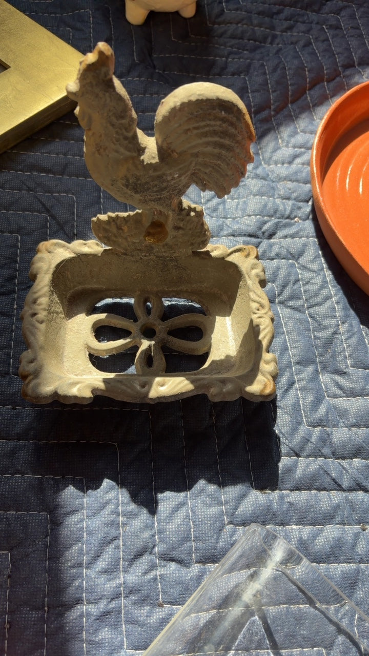 Cast Iron Rooster Sponge/Soap Holder