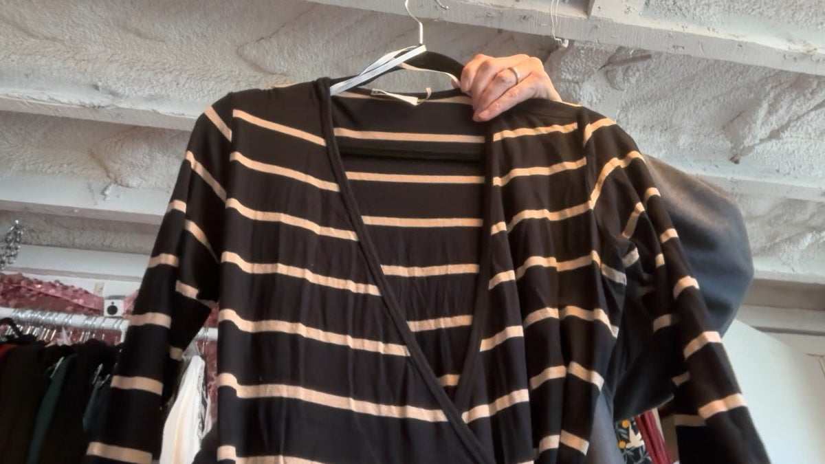 Calvin Klein Striped Wrap Dress / Size: 6/S