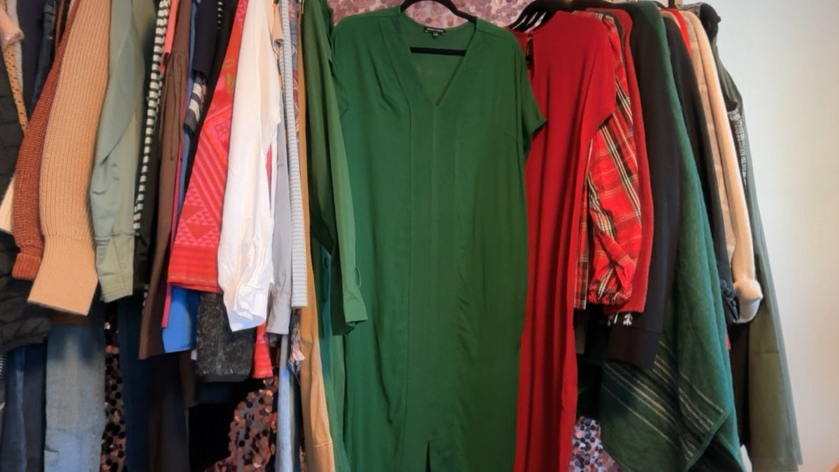 Universal Thread Dress in Green / Size: Fits Like M